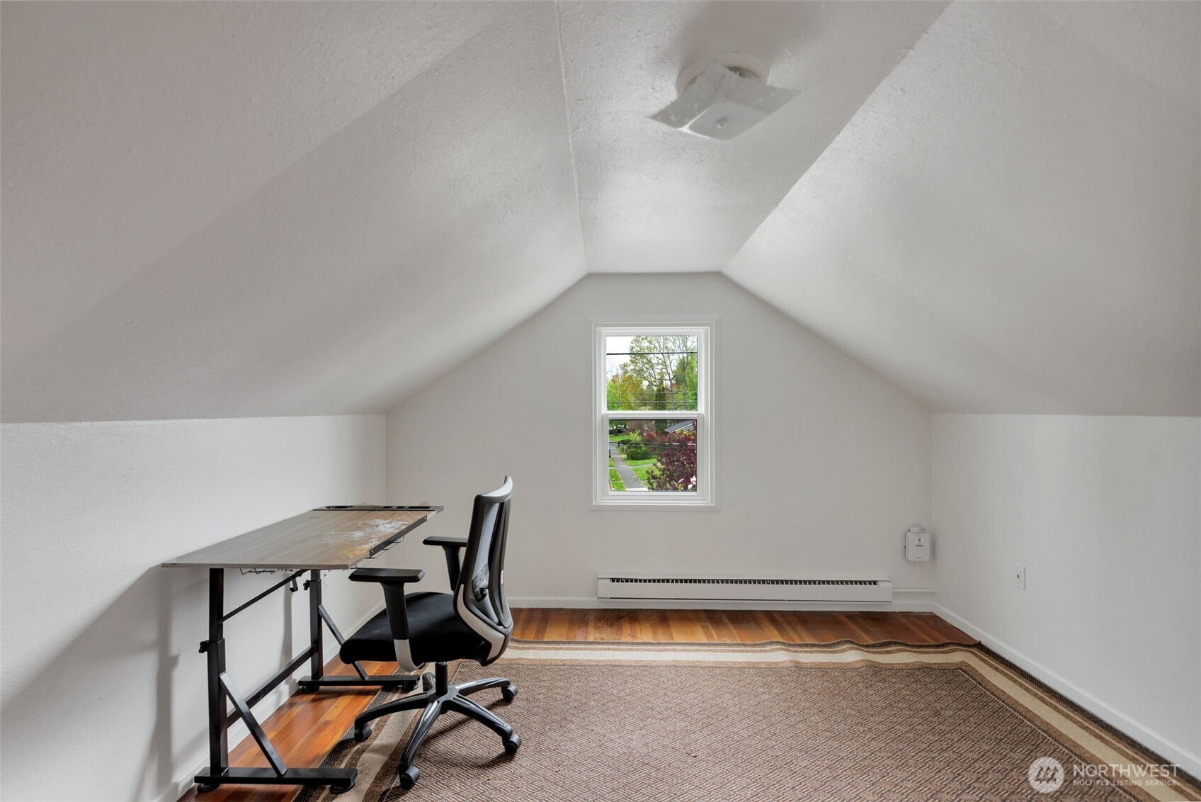 2916 Robin Avenue , Bremerton, WA 98310