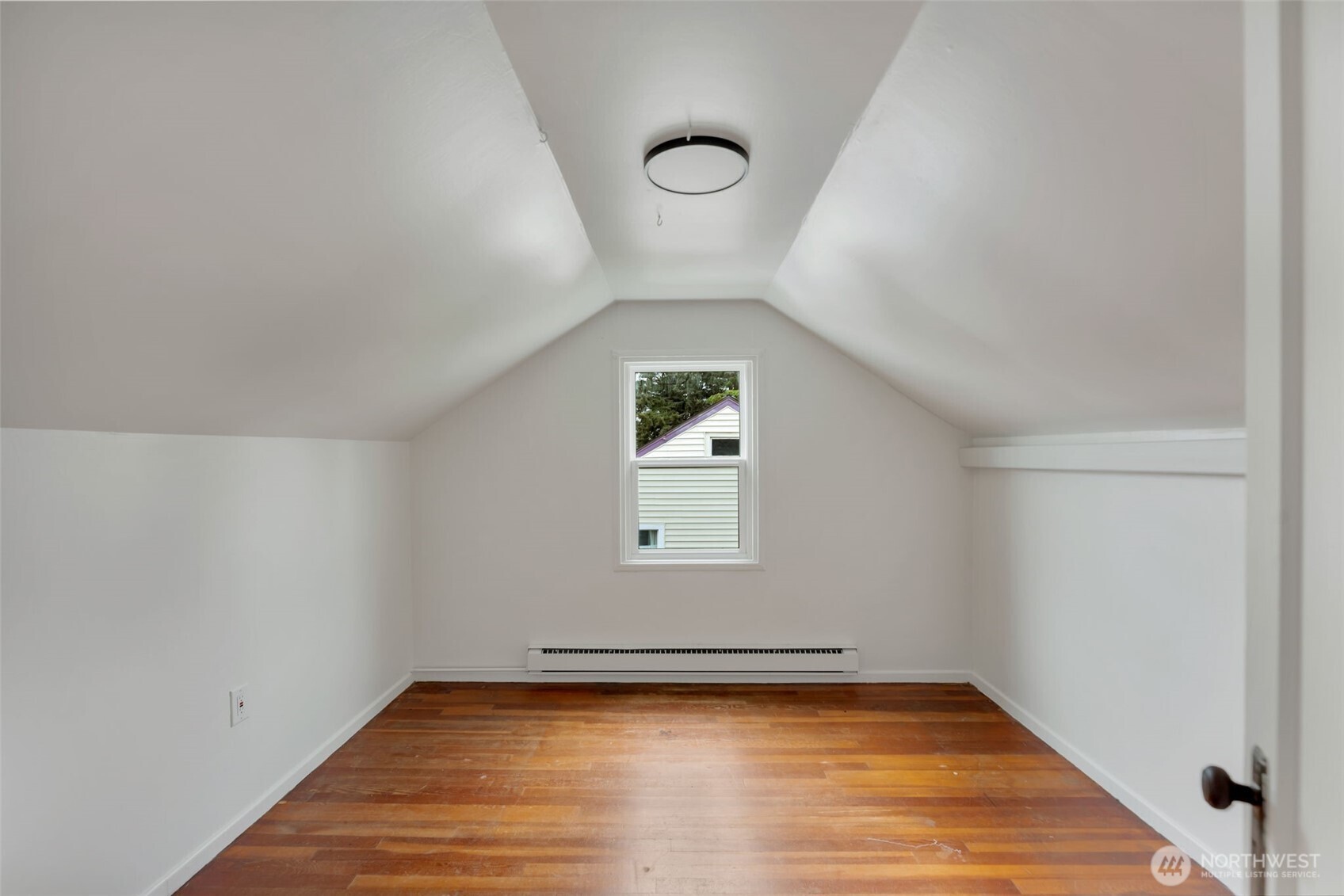 2916 Robin Avenue , Bremerton, WA 98310