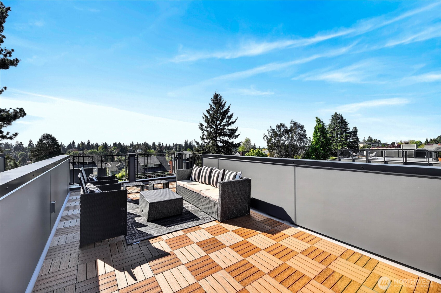 4142 44th Avenue SW, Seattle, WA 98116
