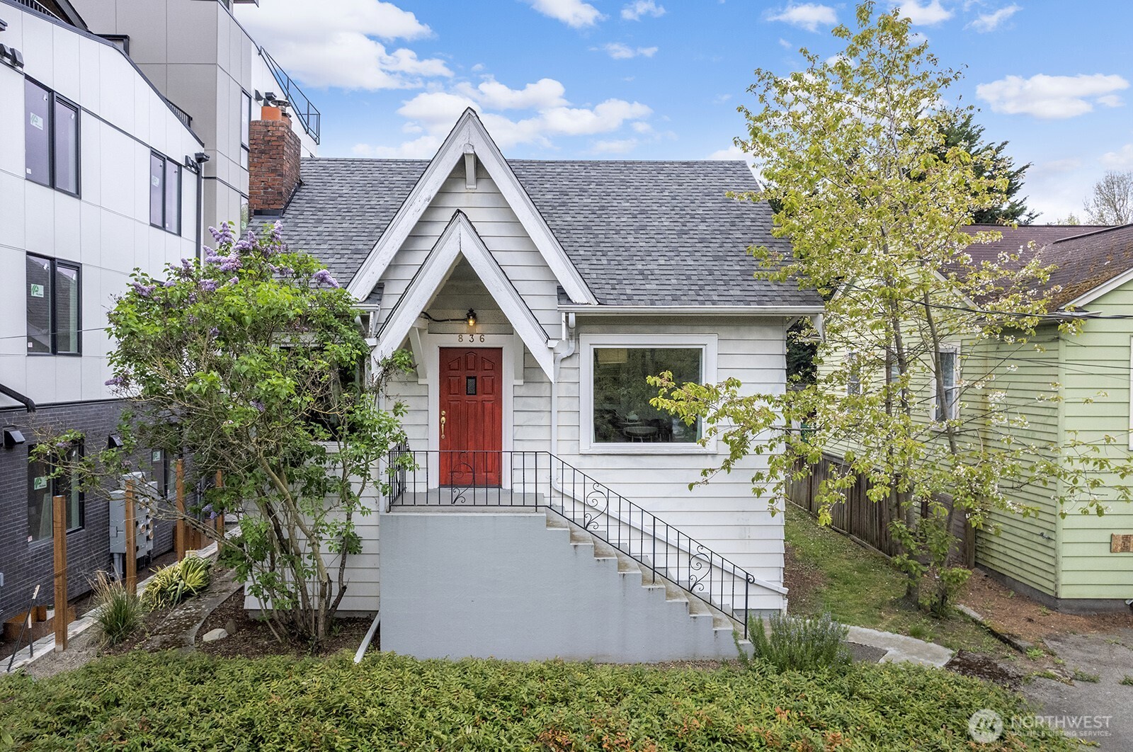 836 NW Market Street , Seattle, WA 98107