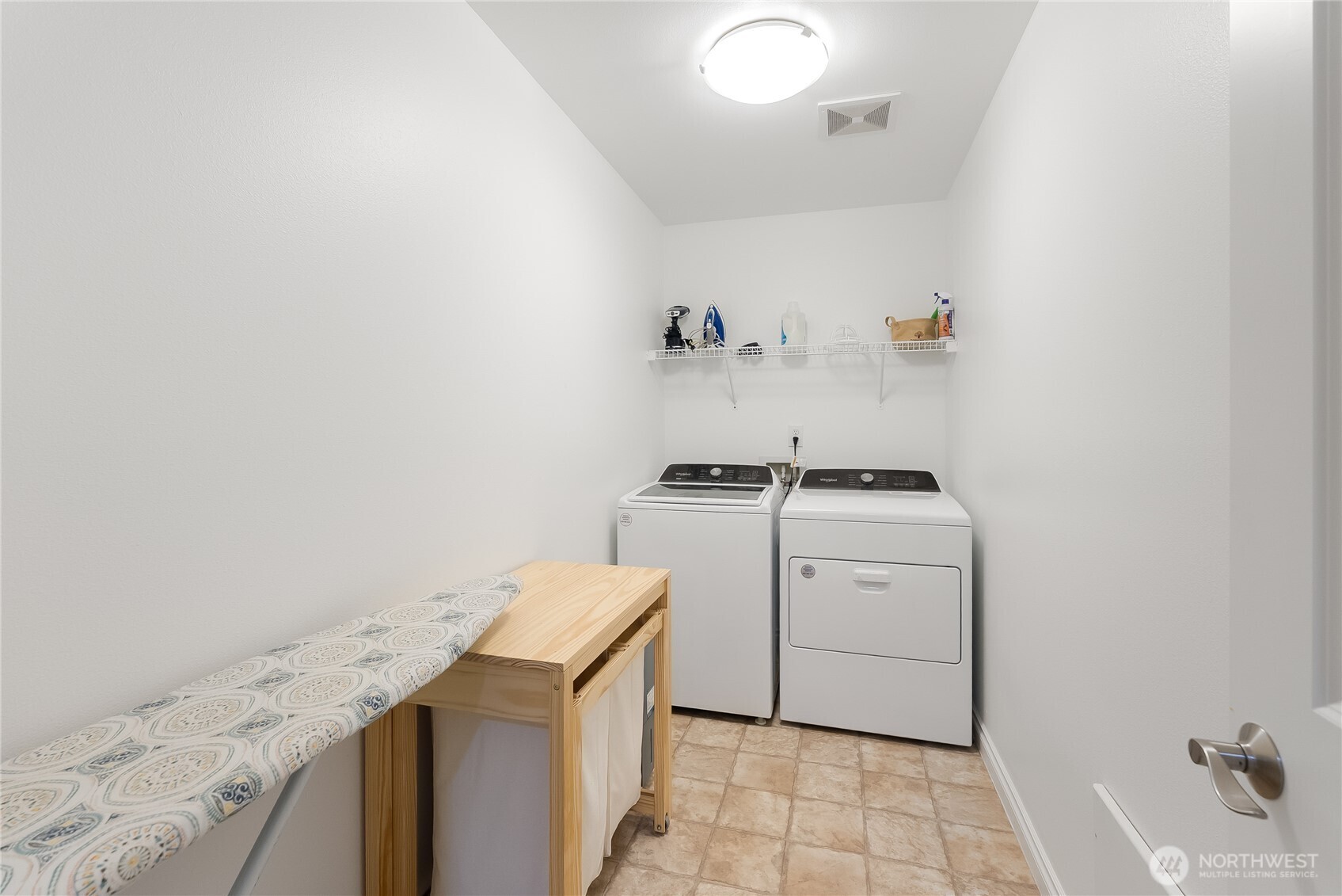 1376 N Parkstone Court , Bellingham, WA 98229