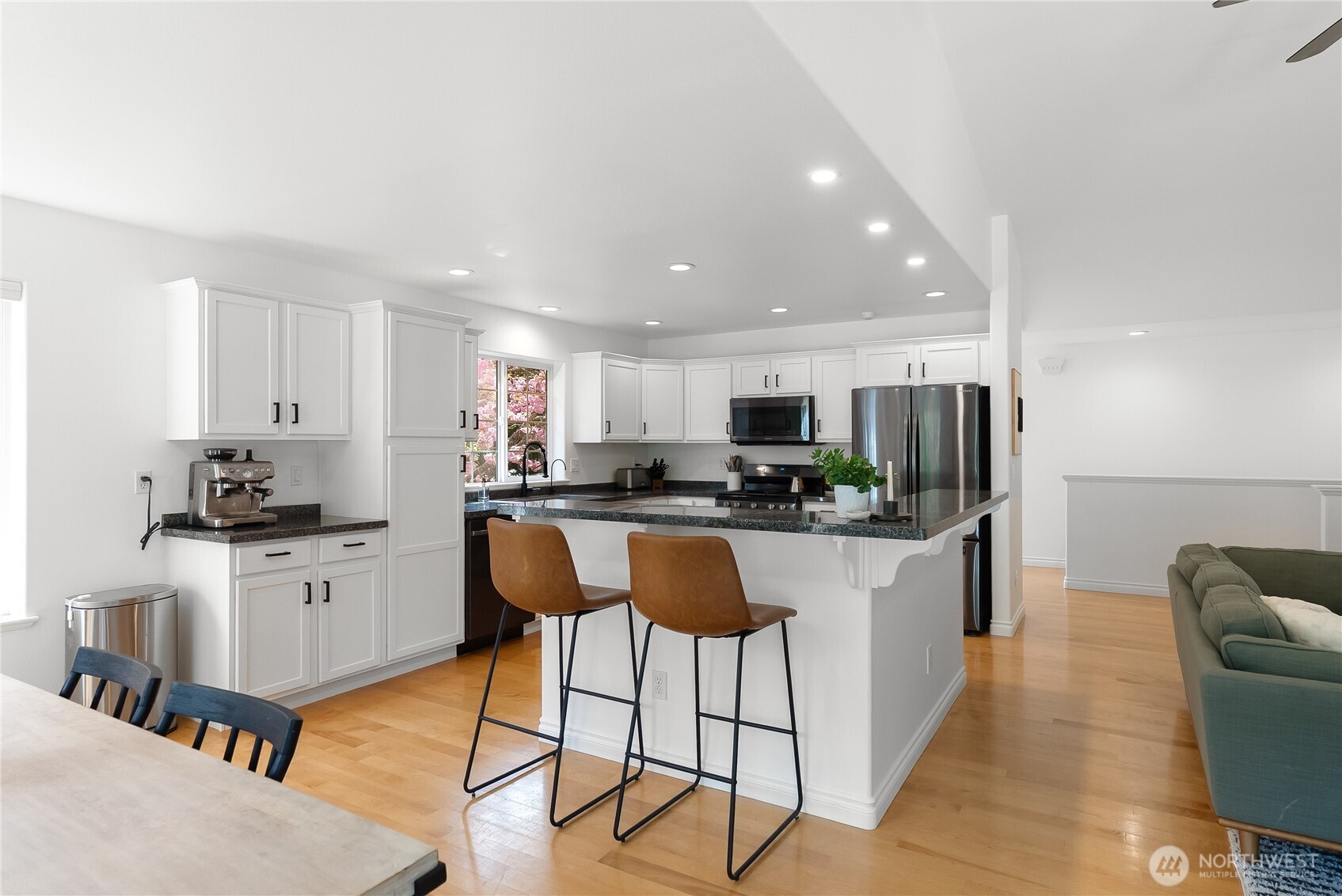 1376 N Parkstone Court , Bellingham, WA 98229