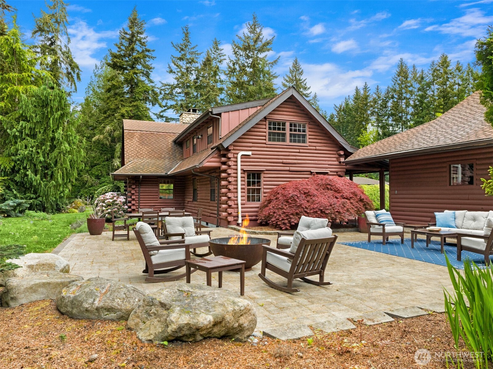 1916 Sawdust Hill Road NE, Poulsbo, WA 98370