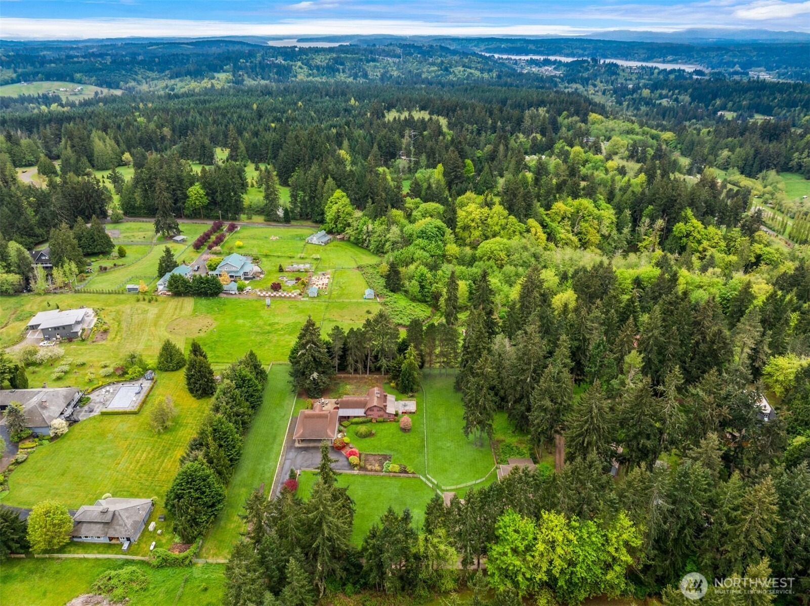 1916 Sawdust Hill Road NE, Poulsbo, WA 98370