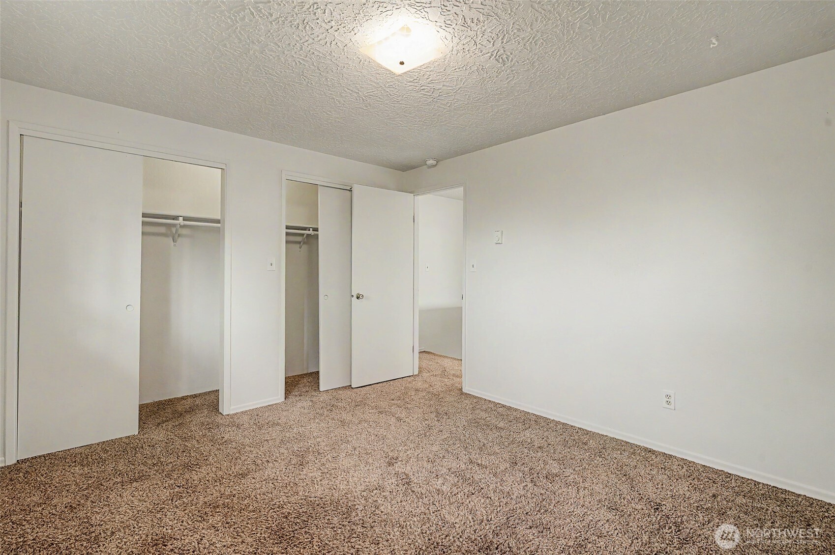911 W 29th Street , Vancouver, WA 98660