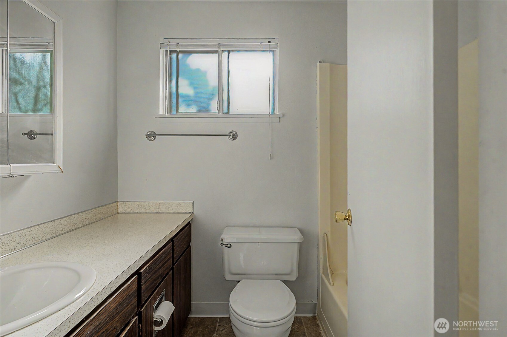 911 W 29th Street , Vancouver, WA 98660