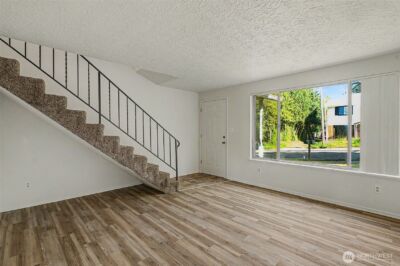 911 W 29th Street , Vancouver, WA 98660 - Photo 5