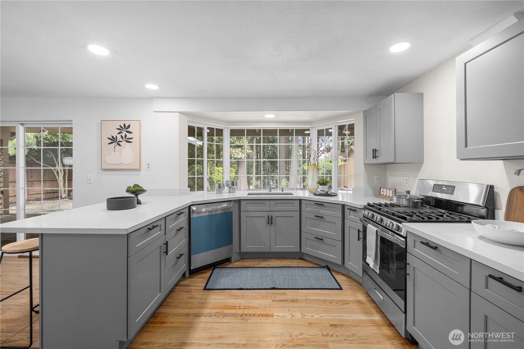 2611 35th Avenue SE, Puyallup, WA 98374-4154