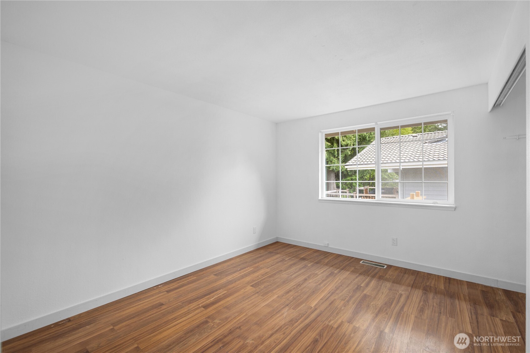 2611 35th Avenue SE, Puyallup, WA 98374-4154