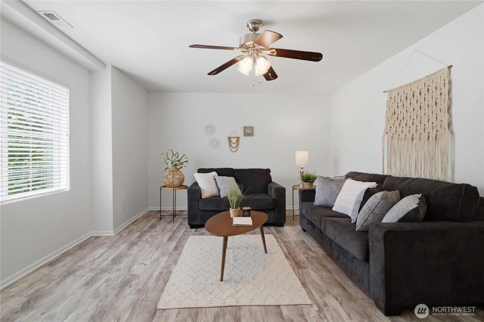 3029 Eagle Loop NE, Lacey, WA 98516