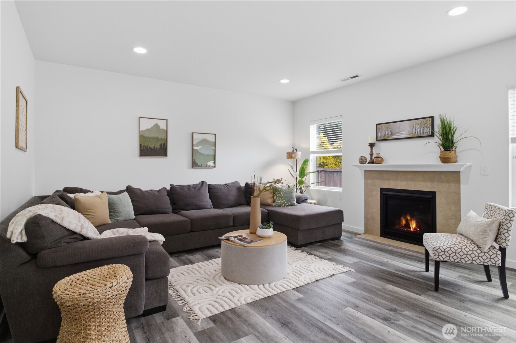 3029 Eagle Loop NE, Lacey, WA 98516