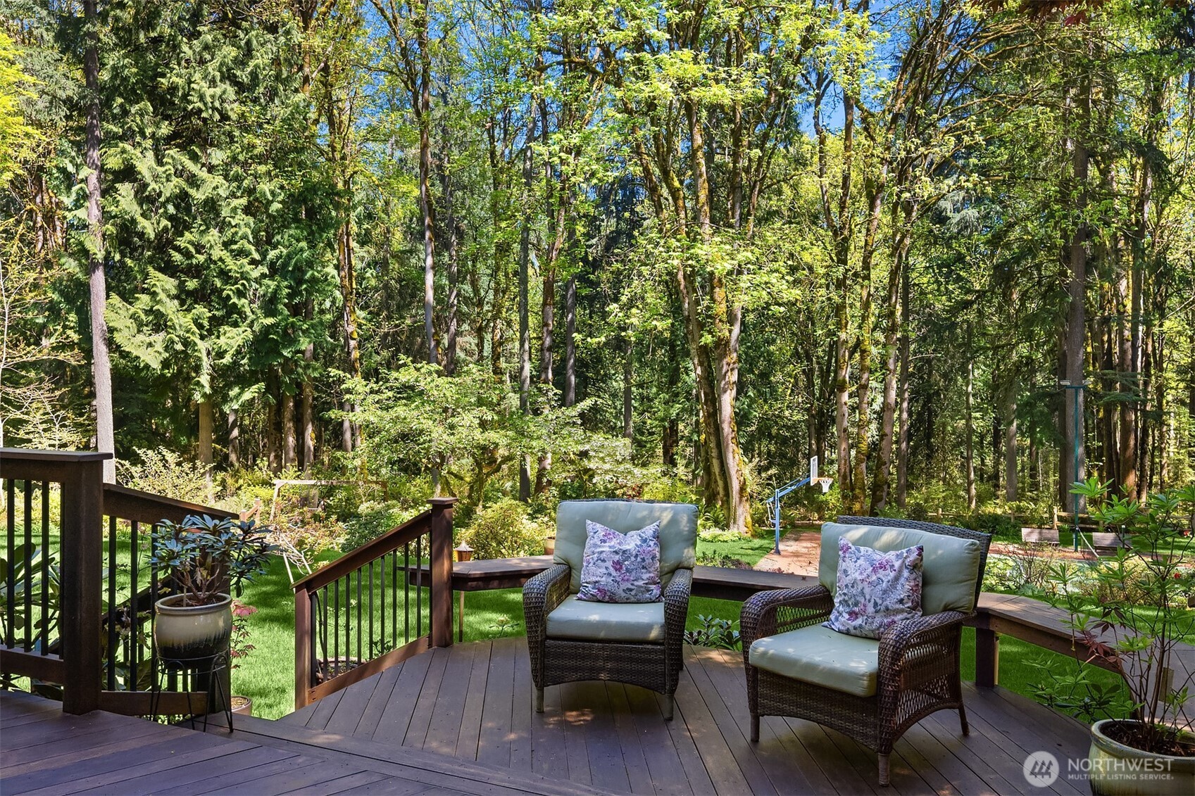 16526 232nd Avenue NE, Woodinville, WA 98077-7432