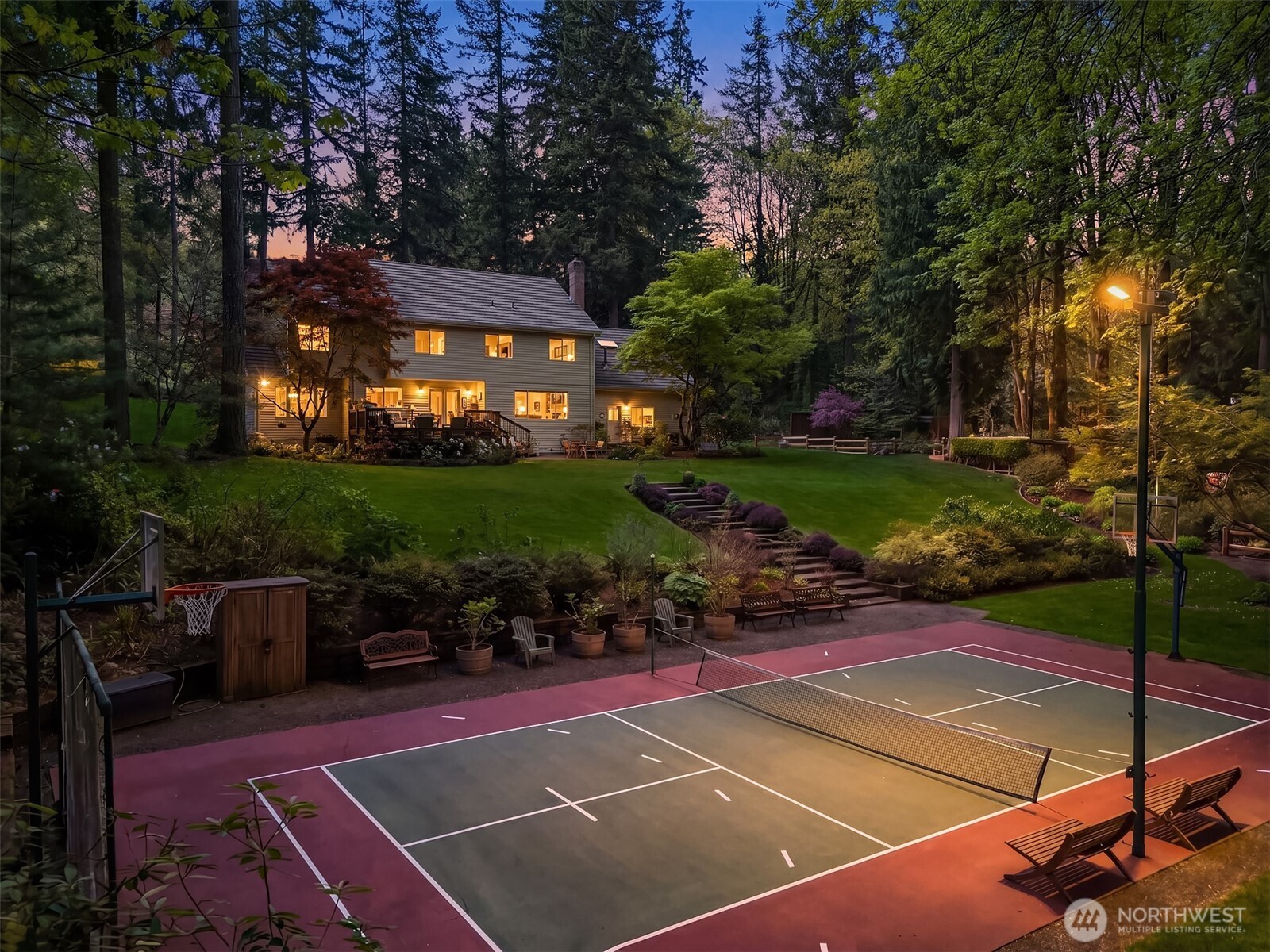 16526 232nd Avenue NE, Woodinville, WA 98077-7432