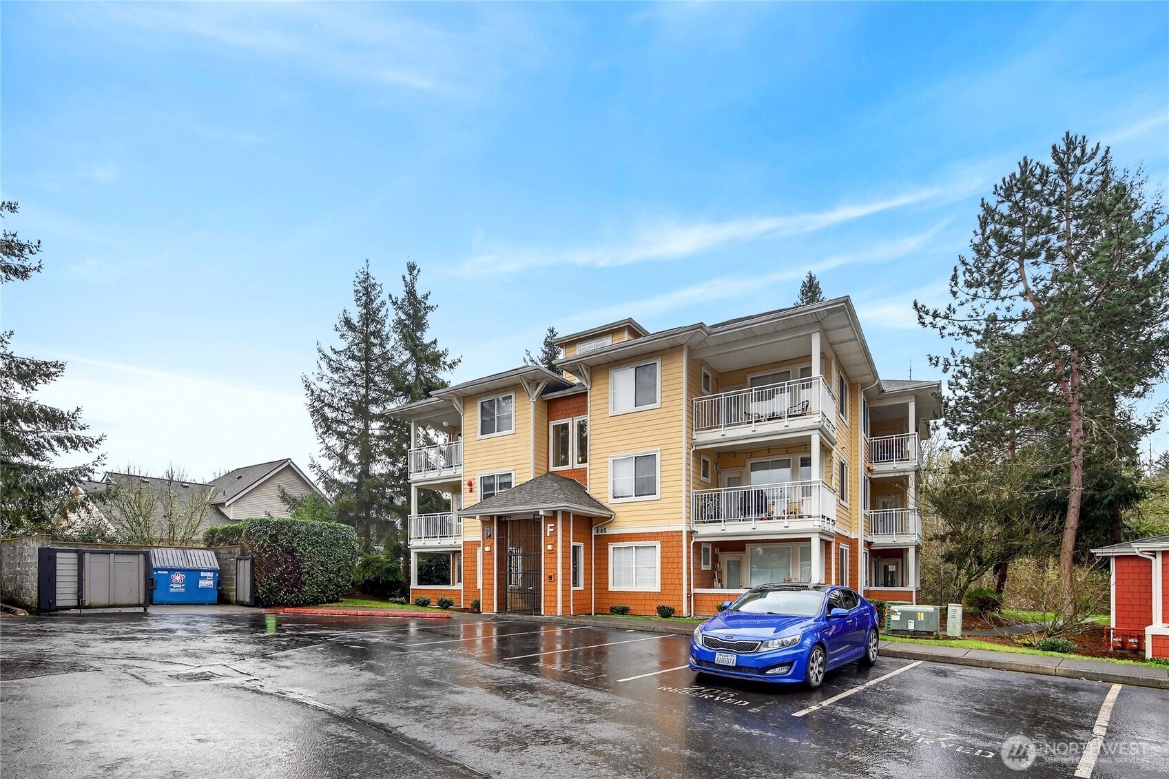 503 225th Lane NE #F101, Sammamish, WA 98074