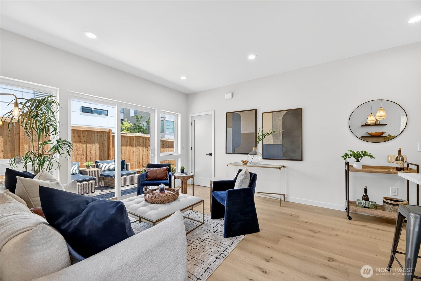 4140 44th Avenue SW, Seattle, WA 98116