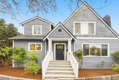814 23rd Avenue E, Seattle, WA 98112 - Photo 1