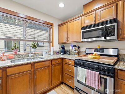 3318 Wetmore Avenue S #E, Seattle, WA 98144 - Photo 18