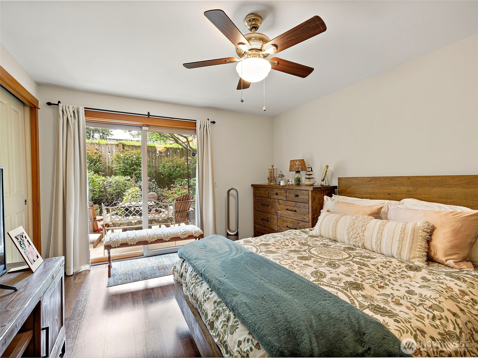 3318 Wetmore Avenue S #E, Seattle, WA 98144