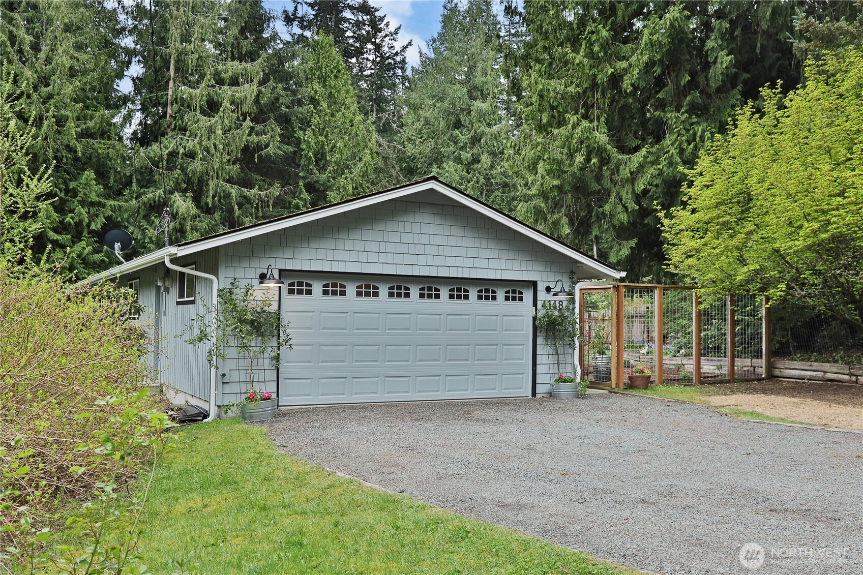4148 Timberline Road , Clinton, WA 98236