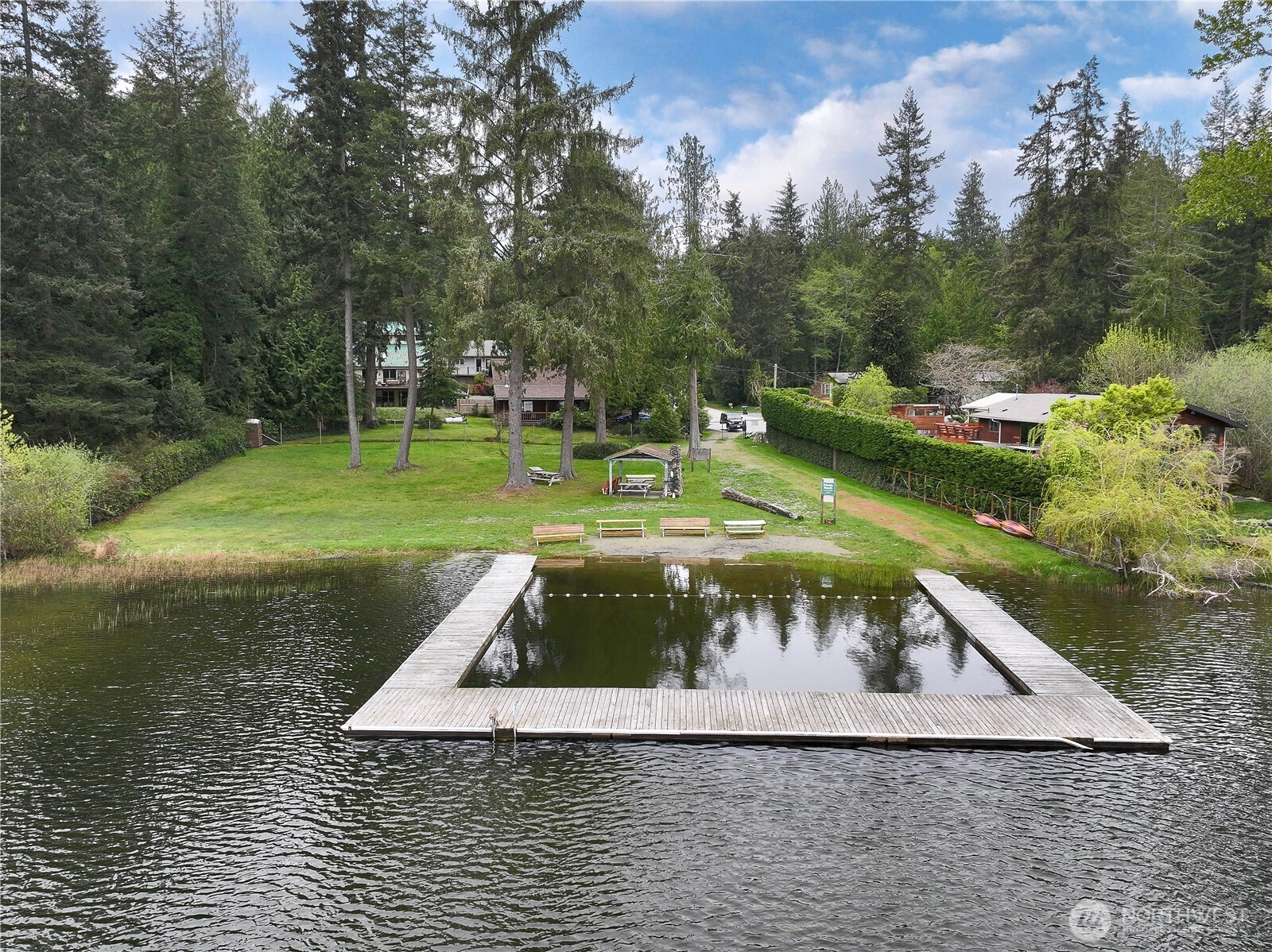 4148 Timberline Road , Clinton, WA 98236