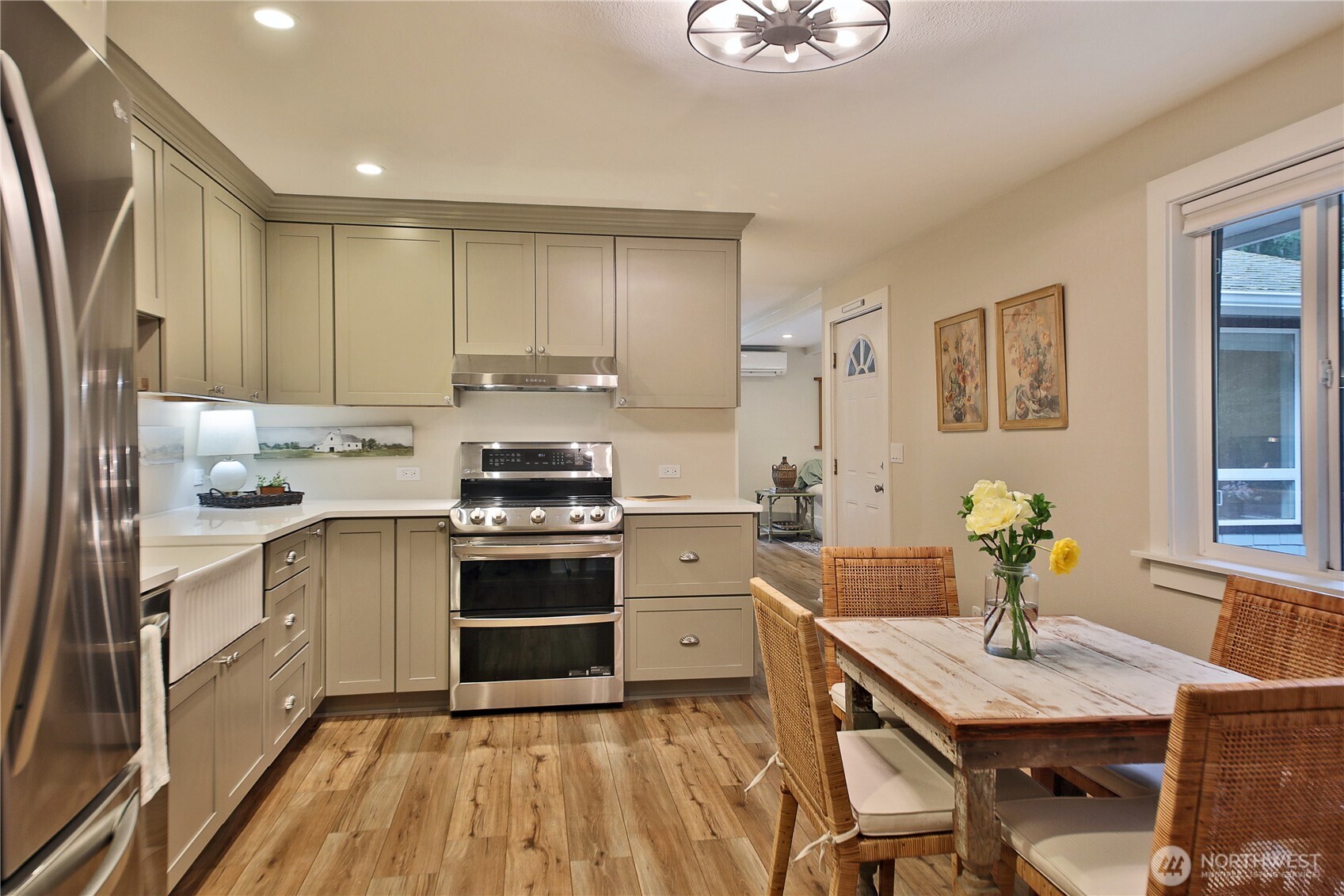 4148 Timberline Road , Clinton, WA 98236