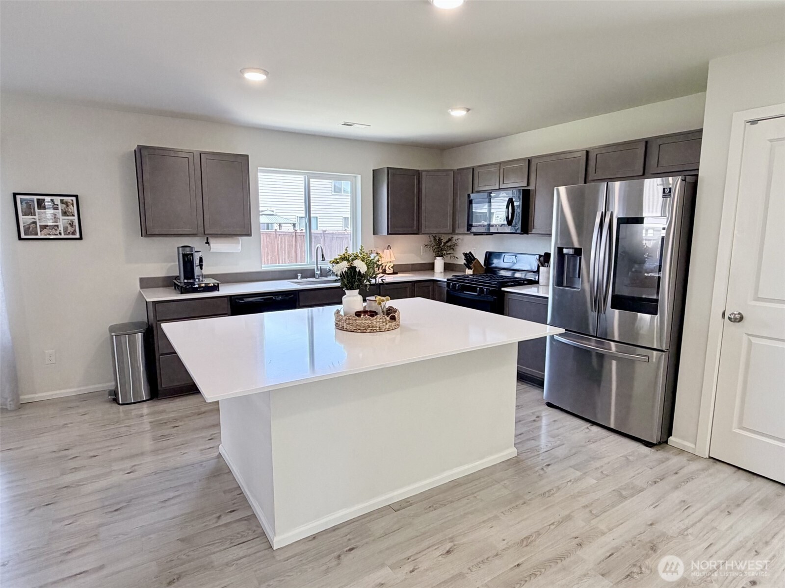 9124 Silverspot Drive SE, Tumwater, WA 98501