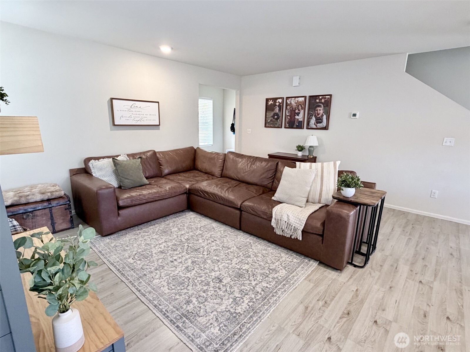 9124 Silverspot Drive SE, Tumwater, WA 98501