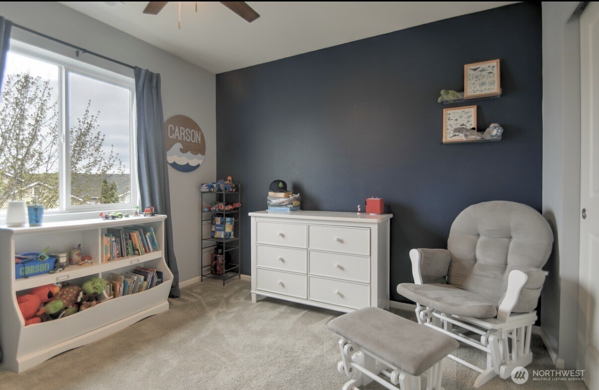 9124 Silverspot Drive SE, Tumwater, WA 98501