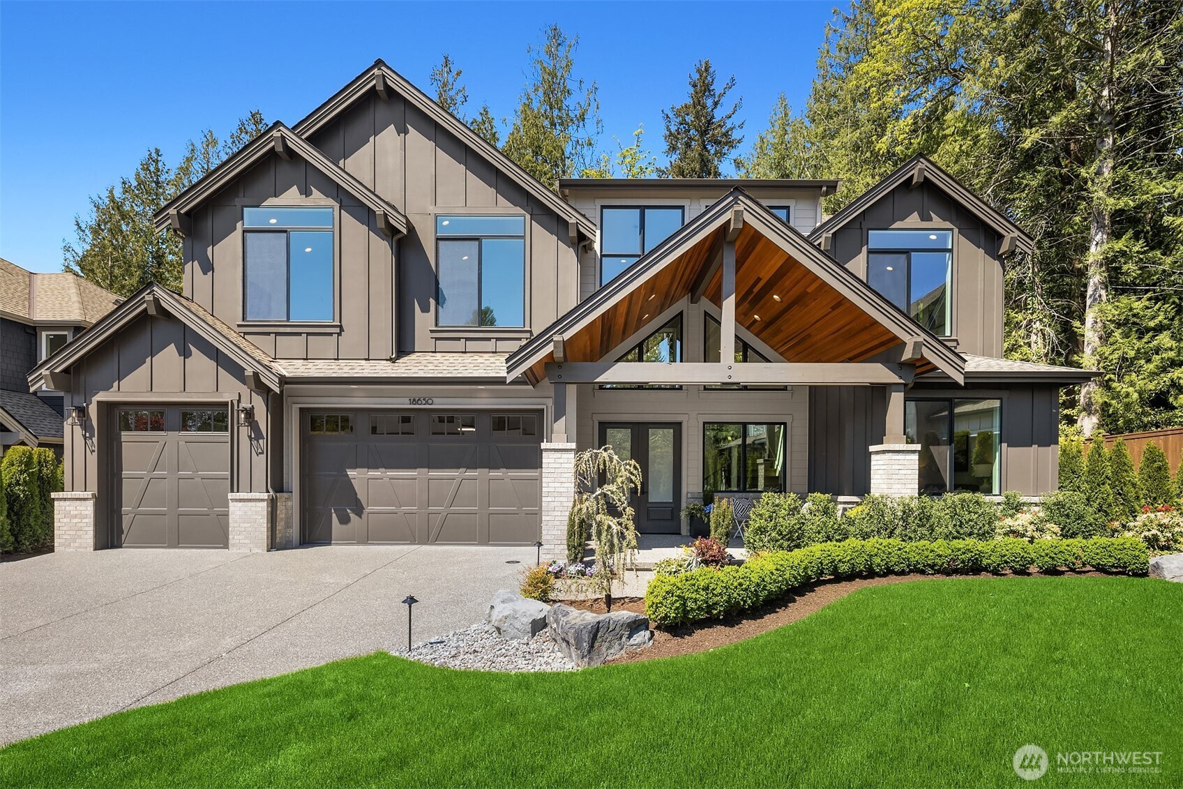 18650 NE 53rd Street , Redmond, WA 98052