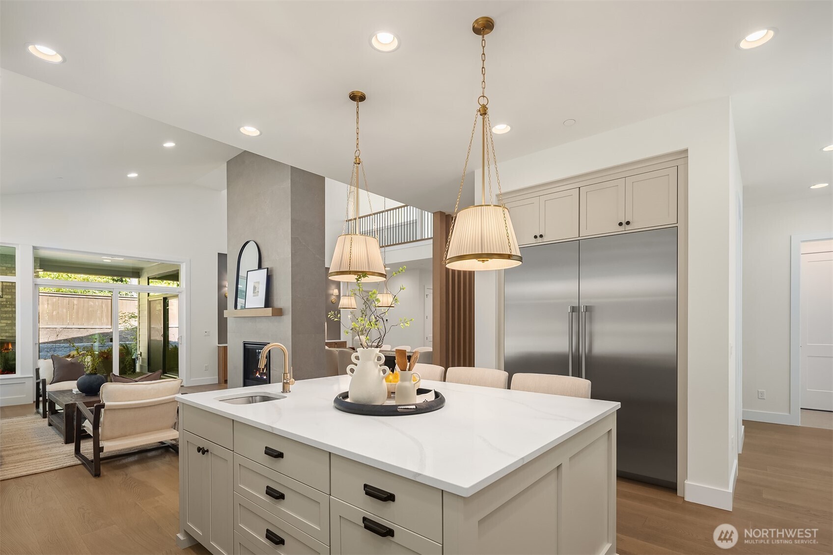 18650 NE 53rd Street , Redmond, WA 98052