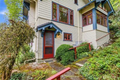 4903 S 31st Avenue , Seattle, WA 98108 - Photo 2