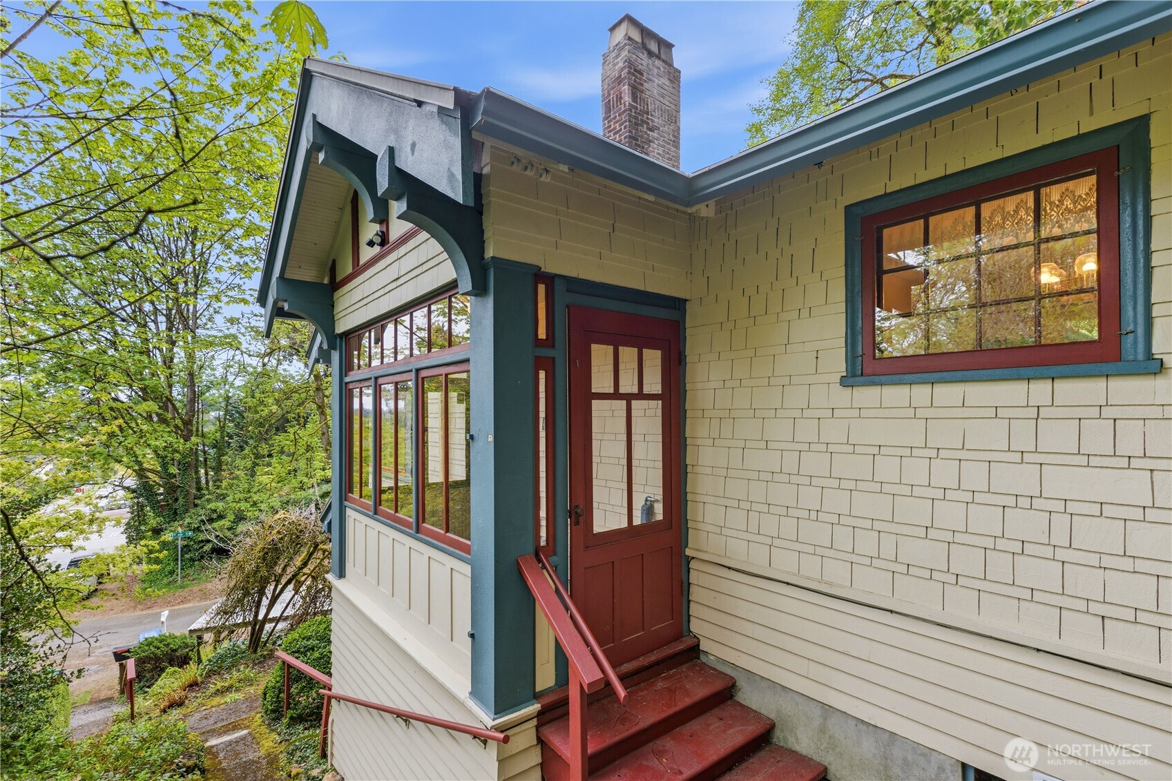4903 S 31st Avenue , Seattle, WA 98108