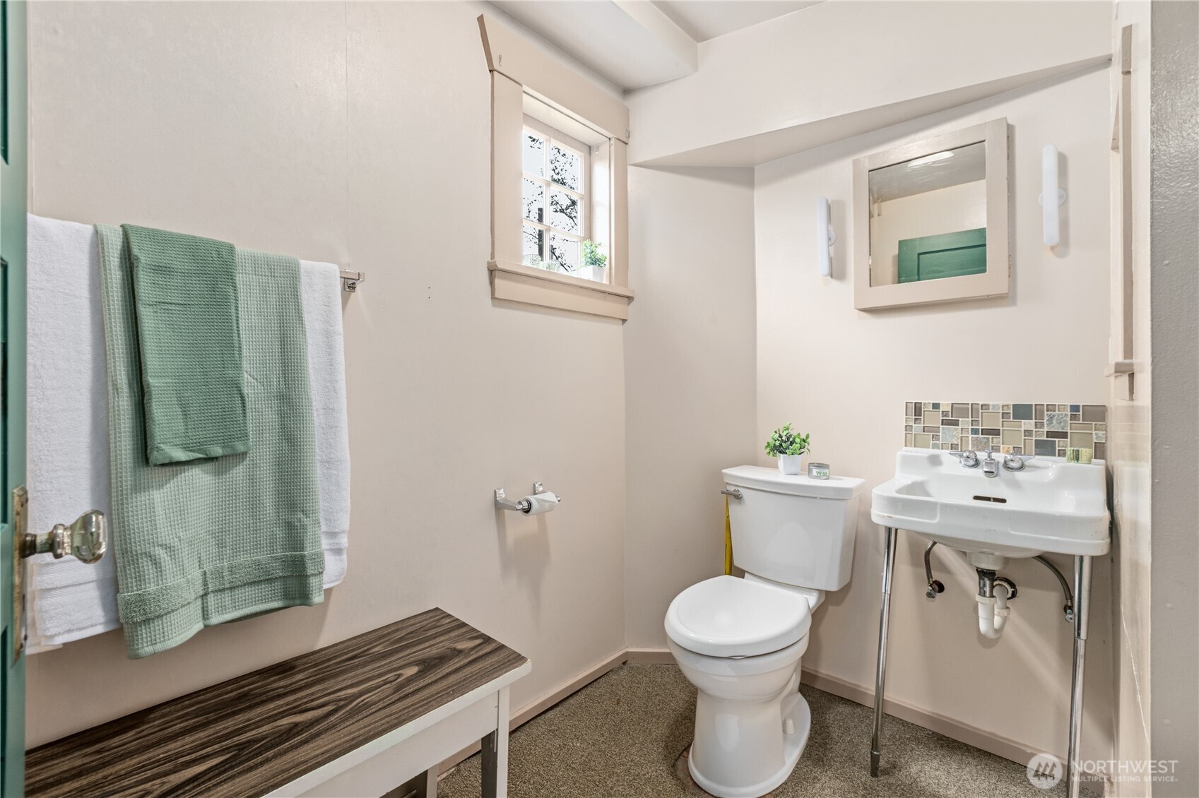 4903 S 31st Avenue , Seattle, WA 98108