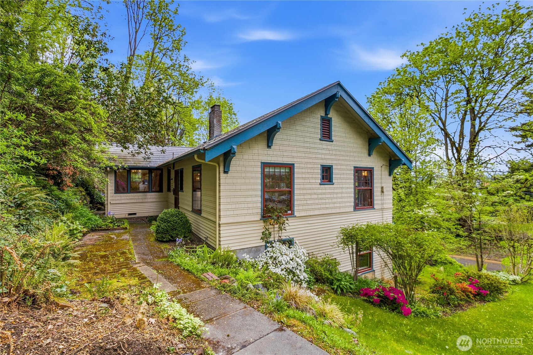 4903 S 31st Avenue , Seattle, WA 98108