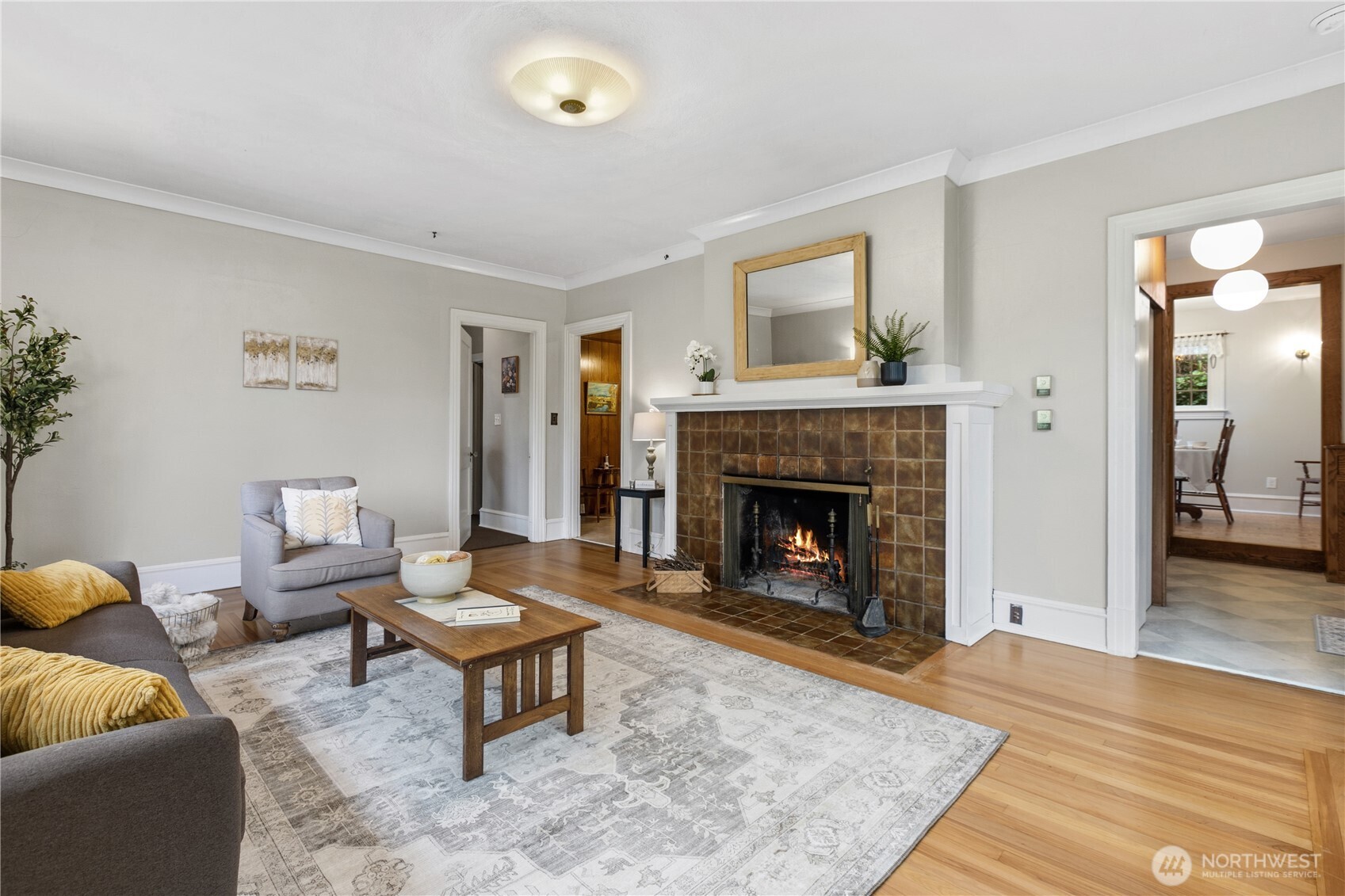 4903 S 31st Avenue , Seattle, WA 98108