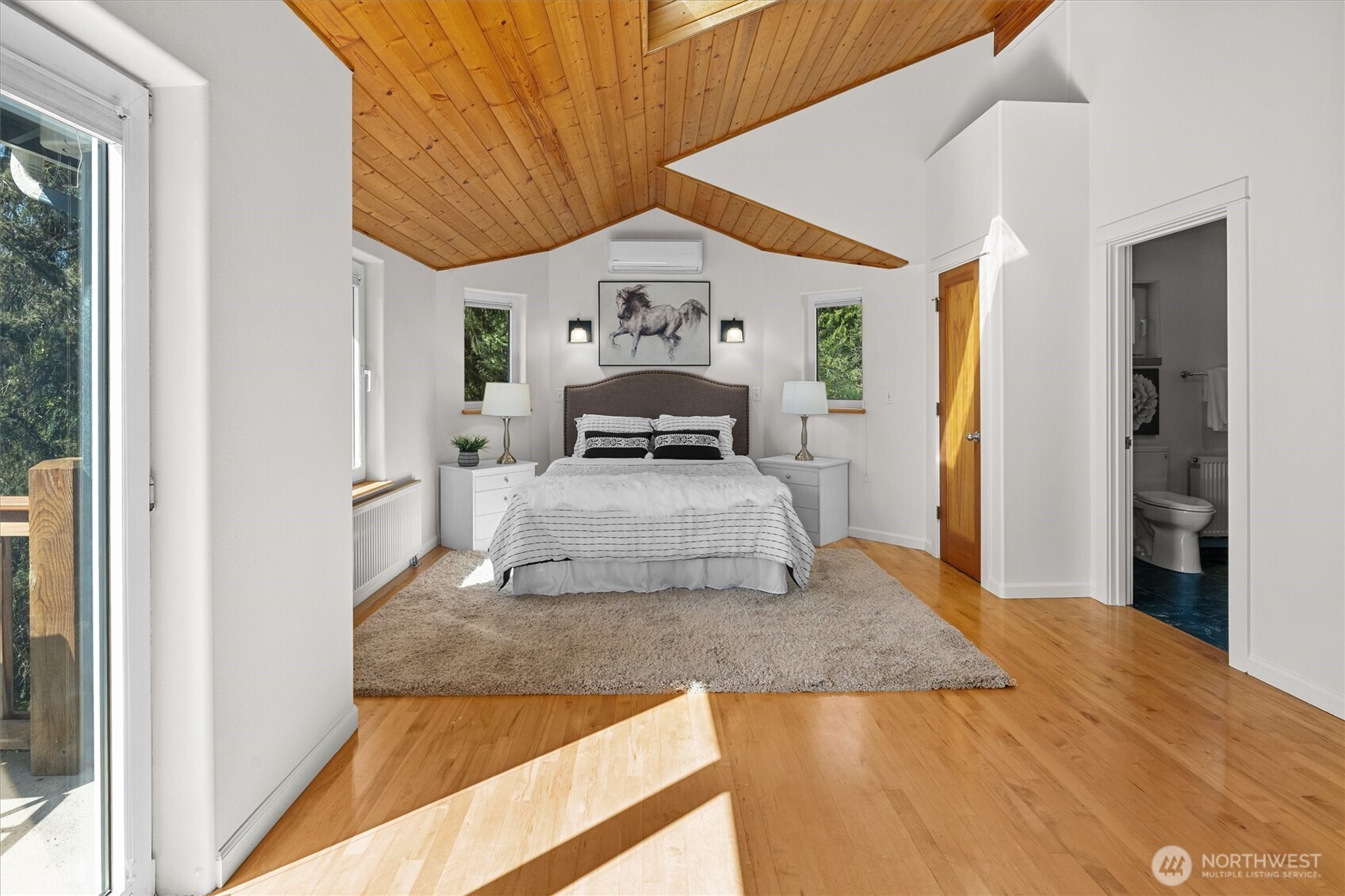 20638 Little Bear Creek Road , Woodinville, WA 98072