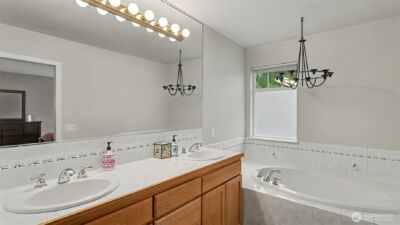 18637 172nd Place SE, Renton, WA 98058 - Photo 24