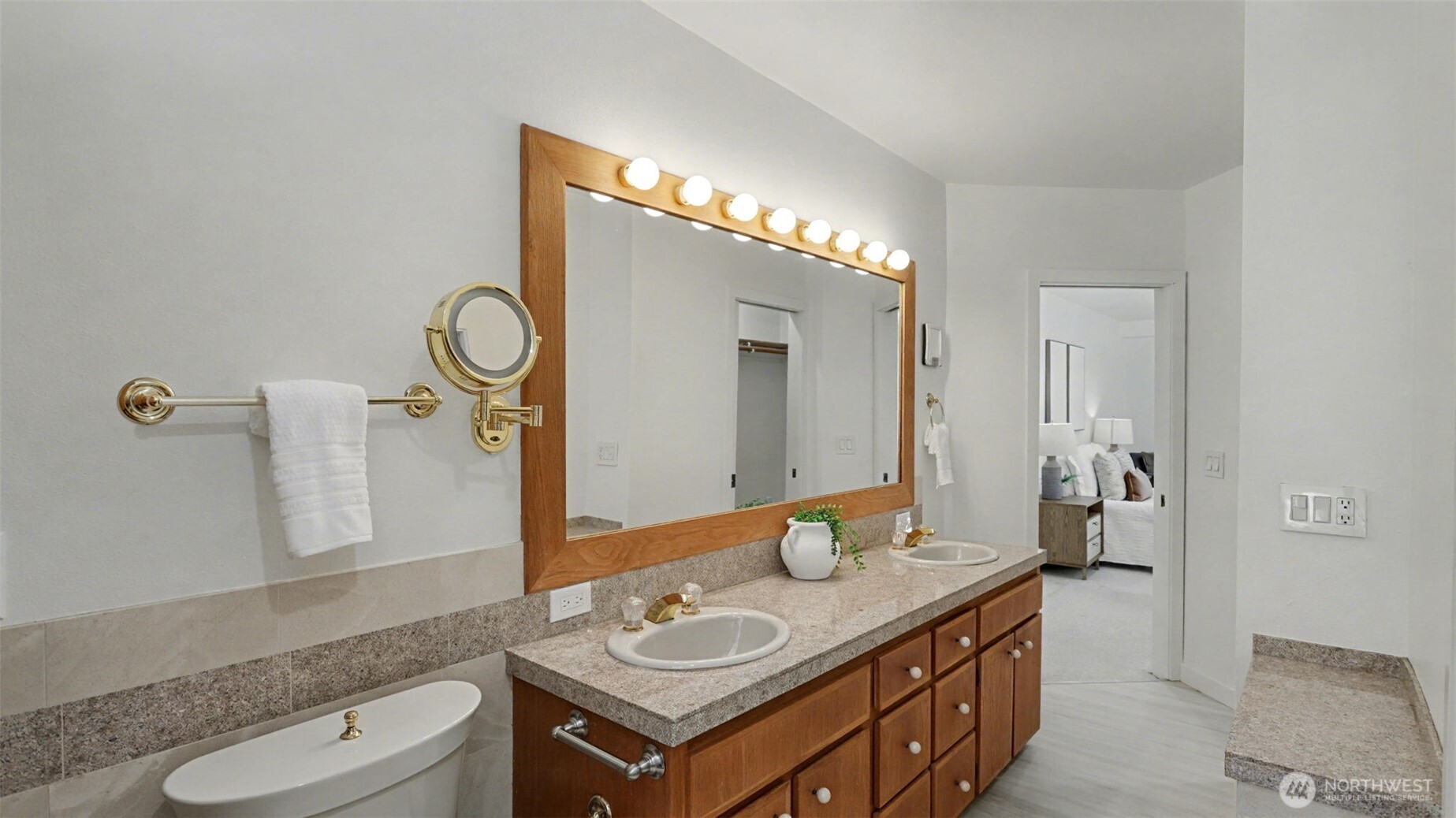3415 S Lane Street , Seattle, WA 98144