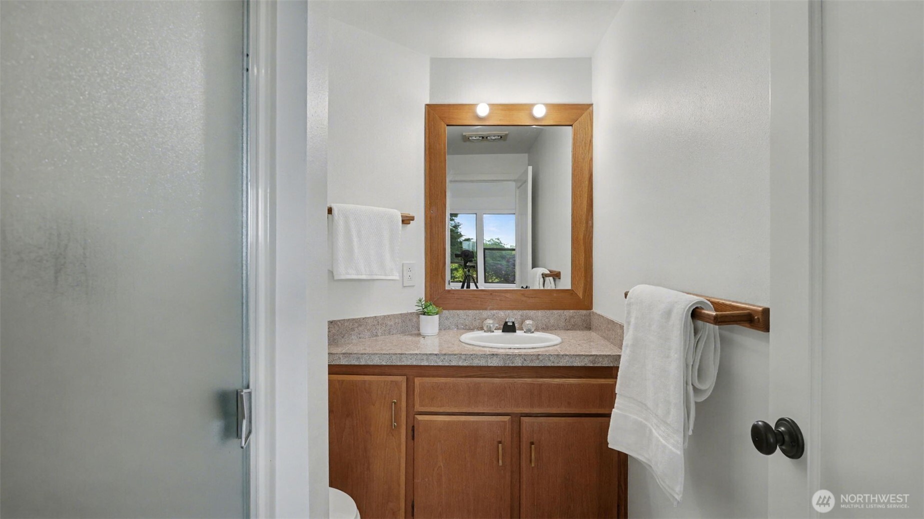 3415 S Lane Street , Seattle, WA 98144
