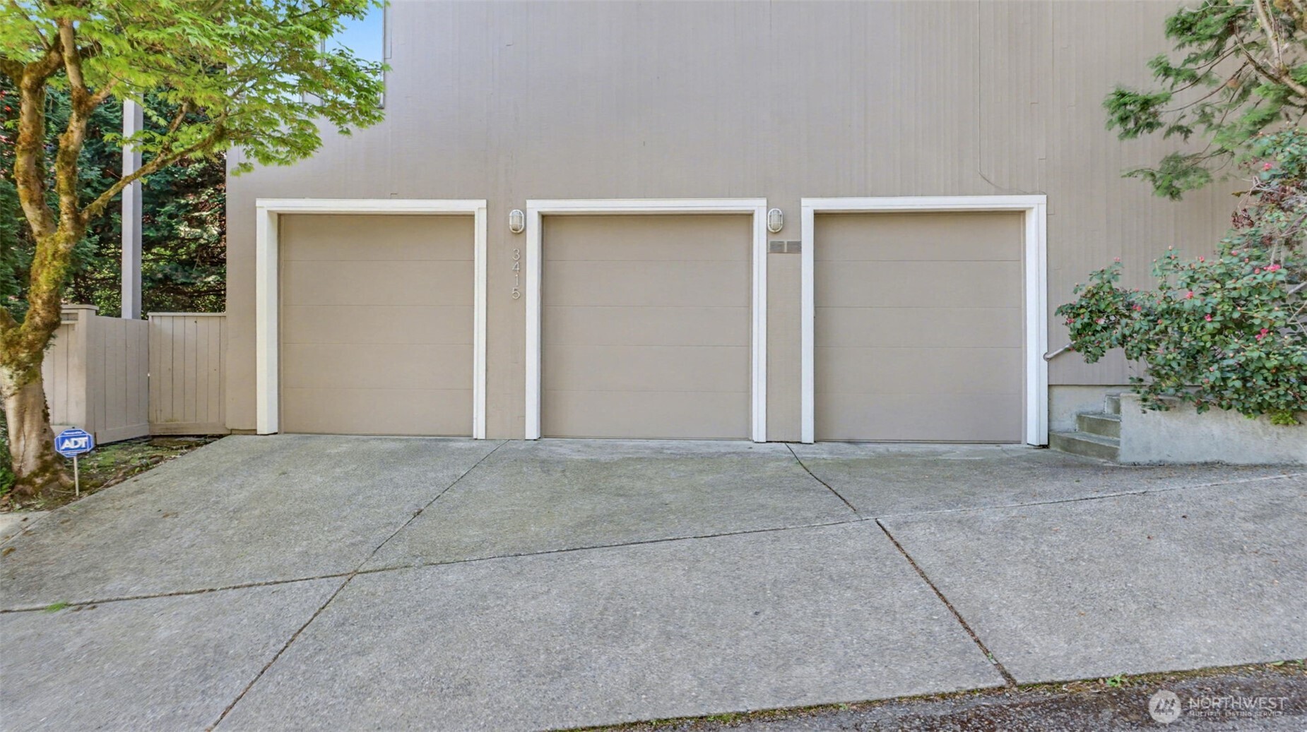 3415 S Lane Street , Seattle, WA 98144