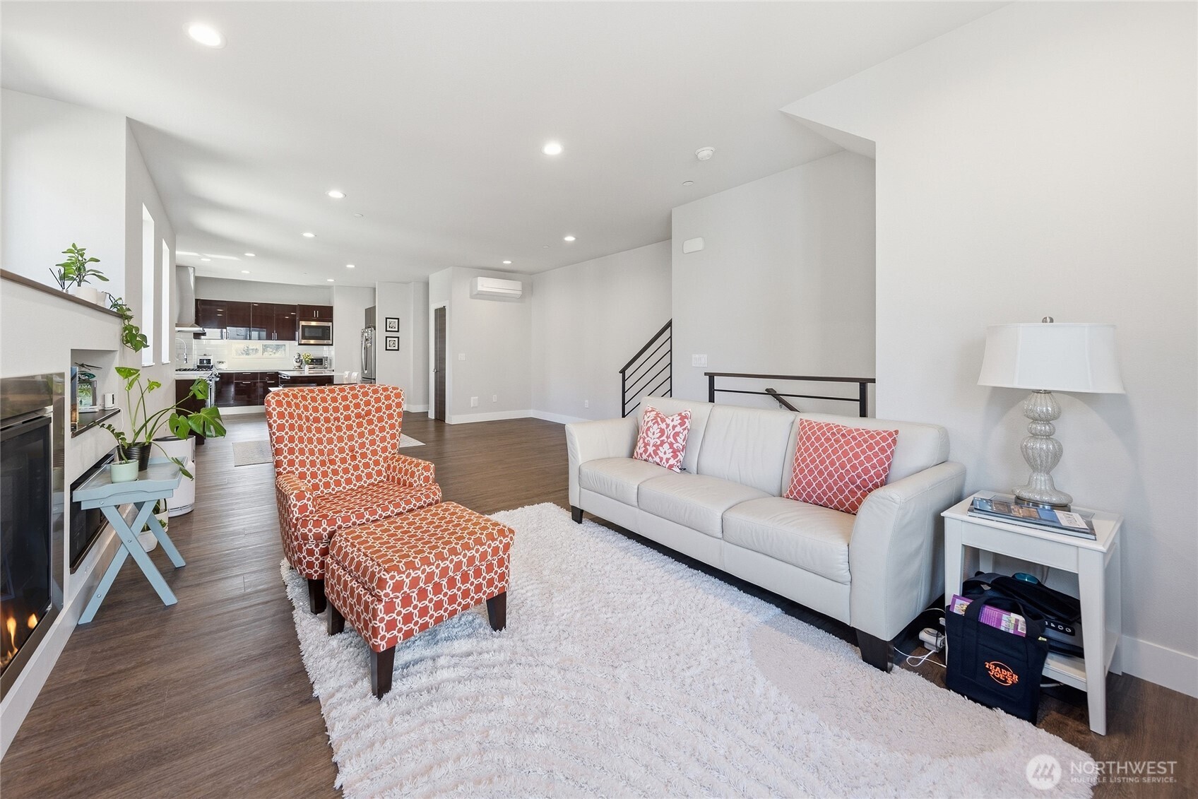 508 Heron Walk SE, Sammamish, WA 98074