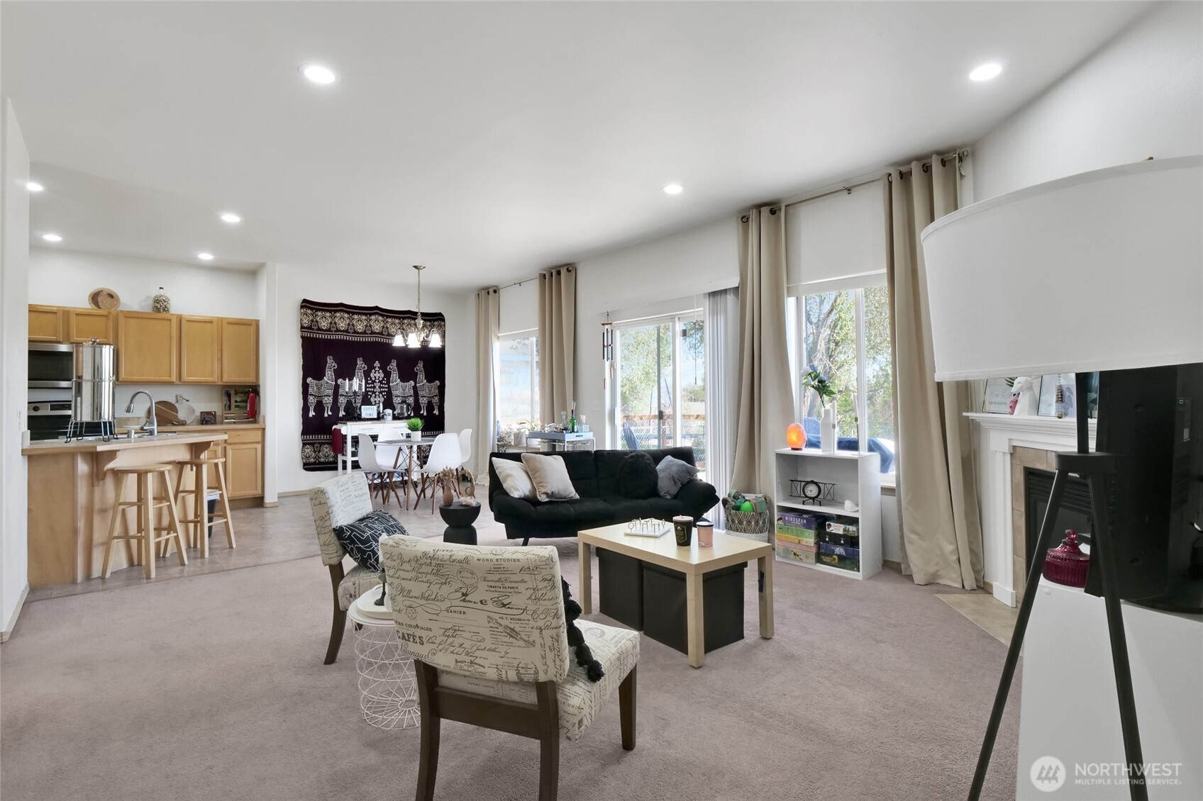 901 W Windrose Drive , Moses Lake, WA 98837