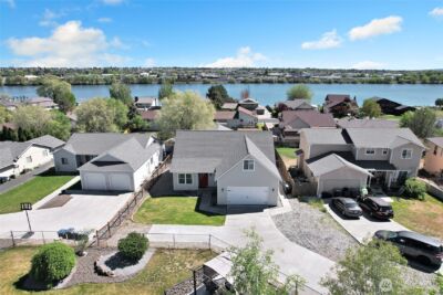 901 W Windrose Drive , Moses Lake, WA 98837 - Photo 2