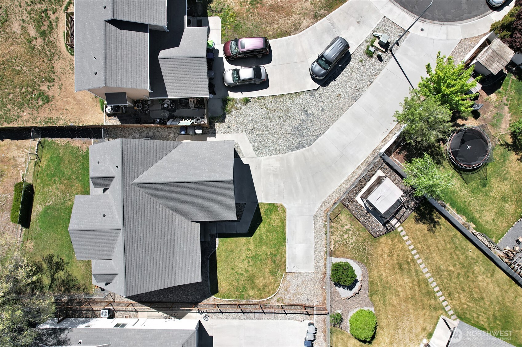 901 W Windrose Drive , Moses Lake, WA 98837