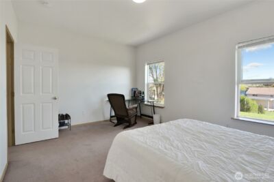 901 W Windrose Drive , Moses Lake, WA 98837 - Photo 21