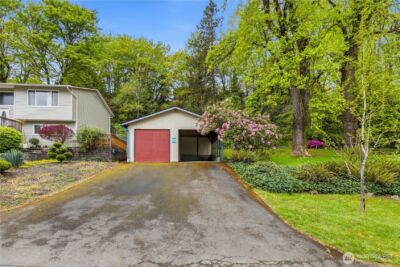 49 XX 31st Avenue S, Seattle, WA 98108 - Photo 1