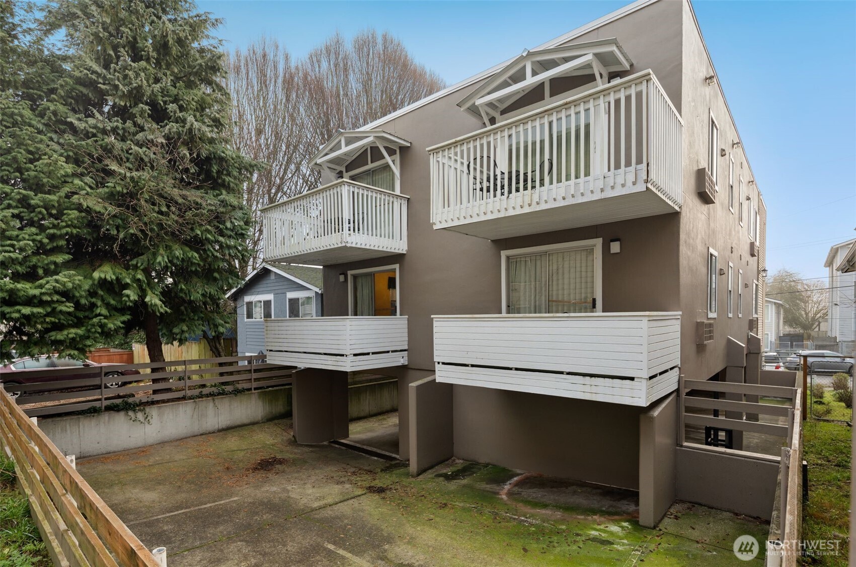 1120 N 91st Street , Seattle, WA 98103
