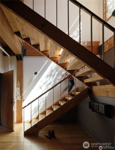 611 Post Avenue #7, Seattle, WA 98104-1436 - Photo 11