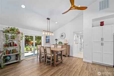 643 Edmonds Way , Edmonds, WA 98020 - Photo 12