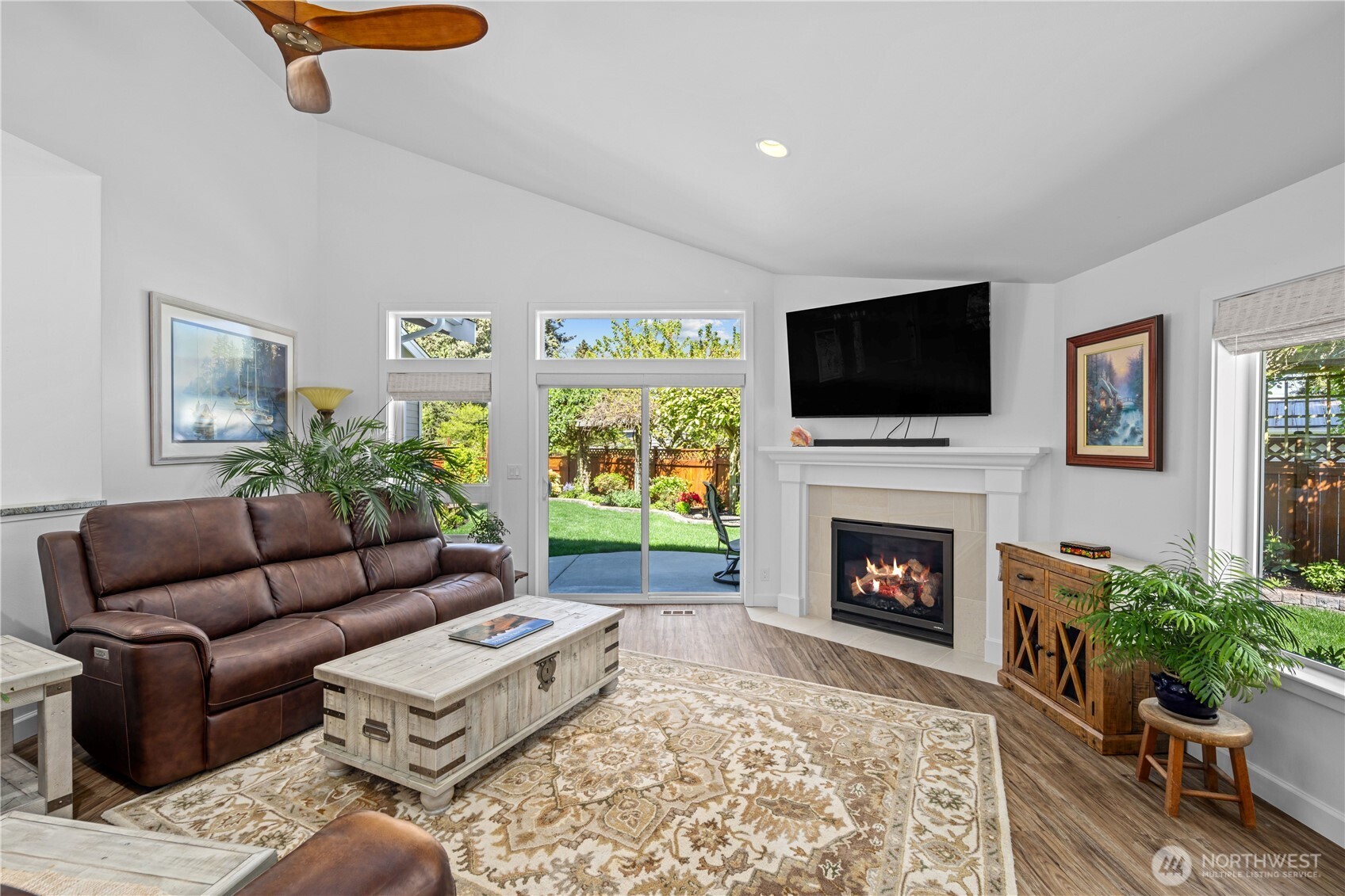 643 Edmonds Way , Edmonds, WA 98020